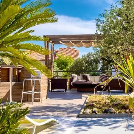 Kristal Paris Resort Novalja Exterior photo