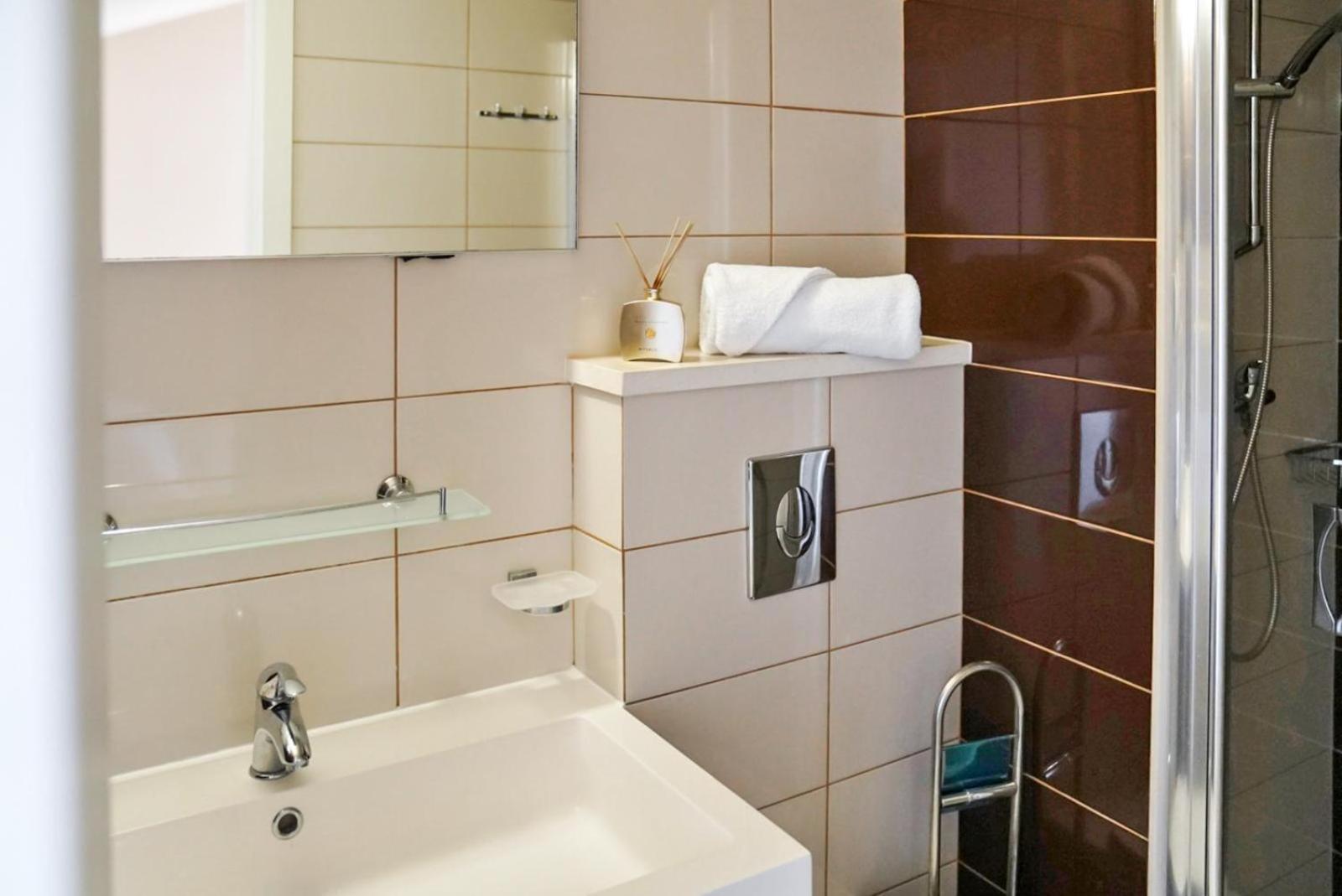 Apartma Kristal Paris Novalja