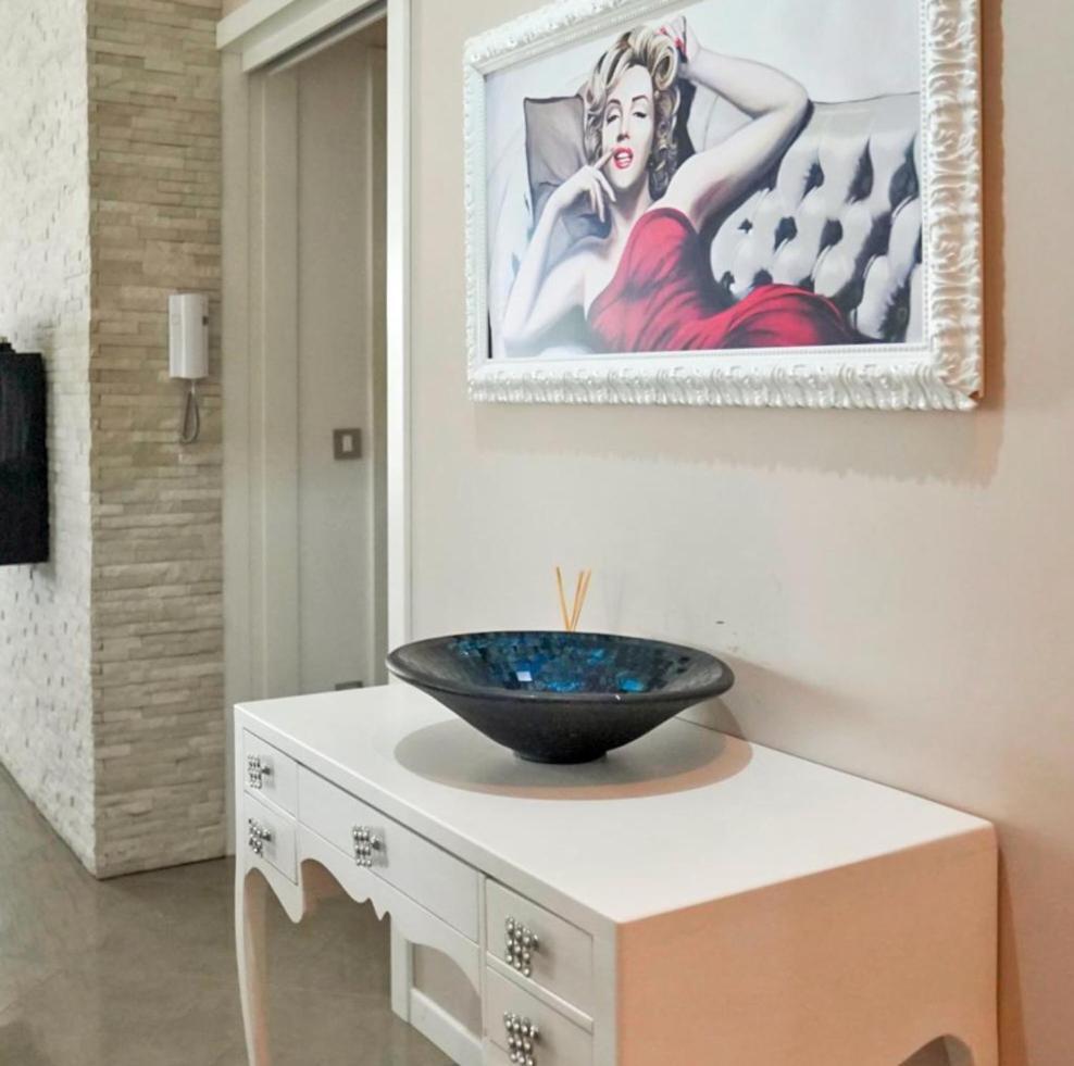 Kristal Paris Apartma *