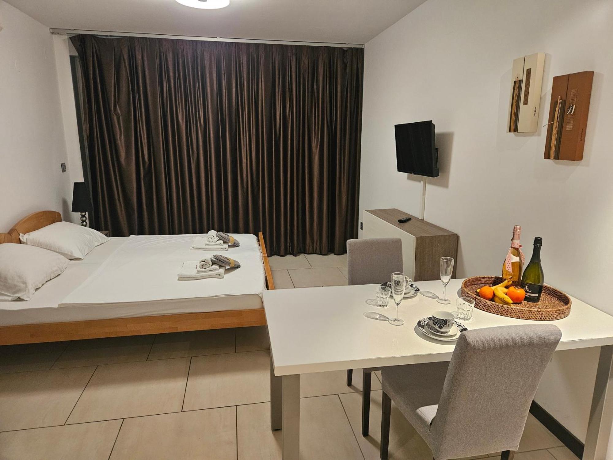 Apartma Kristal Paris