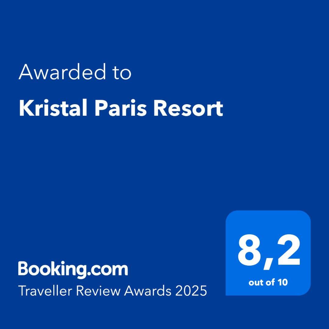 Kristal Paris